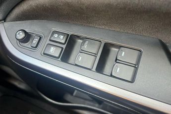 Suzuki Vitara 1.5 Sz5 Suv 5dr Petrol Hybrid Ags Auto Euro 6 (s/s) (115 Ps)
