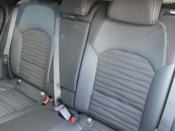 Kia Ceed 1.5 T Gdi Gt Line Hatchback 5dr Petrol Dct Euro 6 (s/s) (138 Bhp