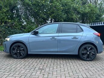 Vauxhall Corsa 5 Door 50kwh Ultimate Hatchback 5dr Electric Auto (136 Ps)