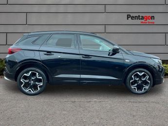 Vauxhall Grandland 1.5 Turbo D Ultimate Suv 5dr Diesel Auto Euro 6 (s/s) (130 Ps)
