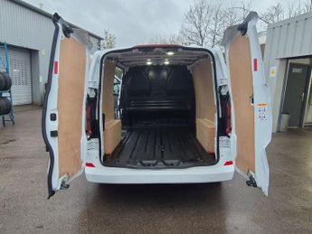 Ford E Transit Custom 320 65kwh Limited Panel Van 5dr Electric Auto L1 H1 (136 Ps)