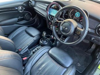 MINI 5 Door Hatch 1.5 Cooper Exclusive Hatchback 5dr Petrol Steptronic Euro 6 (s/s