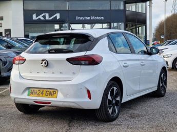 Vauxhall Corsa 5 Door 50kwh Design Hatchback 5dr Electric Auto (136 Ps)