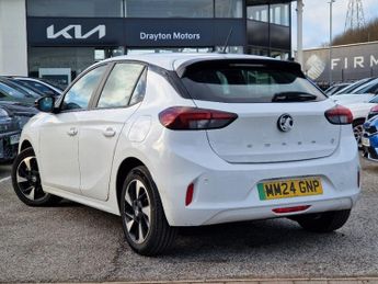 Vauxhall Corsa 5 Door 50kwh Design Hatchback 5dr Electric Auto (136 Ps)