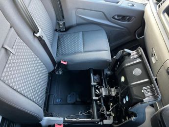 Ford E Transit 350 68kwh Trend Panel Van 5dr Electric Auto Rwd L3 H2 (184 Ps)