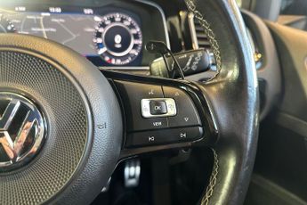 Volkswagen Golf 2.0 Tsi R Hatchback 5dr Petrol Dsg 4motion Euro 6 (s/s) (300 Ps)