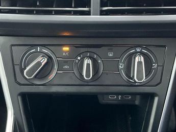 Volkswagen Polo 1.0 Tsi Match Hatchback 5dr Petrol Dsg Euro 6 (s/s) (95 Ps)