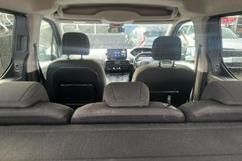 Peugeot E Rifter 52kwh Gt Standard MPV 5dr Electric Auto (7.4kw Charger) (136 Ps)