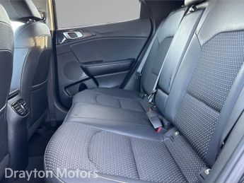 Kia Xceed 1.5 T Gdi 3 Suv 5dr Petrol Dct Euro 6 (s/s) (158 Bhp)