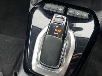 Vauxhall Corsa Electric 50kwh Se Nav Hatchback 5dr Electric Auto (7.4kw Charger) (136 Ps