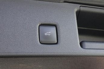 Ford Kuga 2.5h Duratec St Line Edition Suv 5dr Petrol Hybrid CVT Euro 6 (s