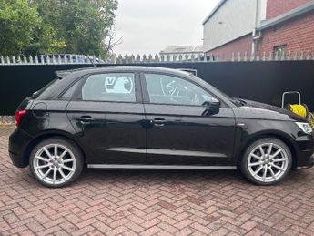 Audi A1 Sportback 1.4 Tfsi S Line Sportback 5dr Petrol S Tronic Euro 6 (s/s) (nav)