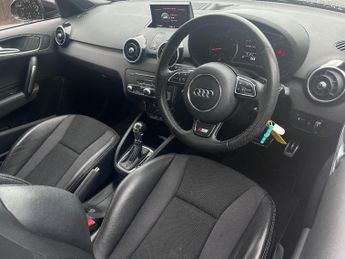 Audi A1 Sportback 1.4 Tfsi S Line Sportback 5dr Petrol S Tronic Euro 6 (s/s) (nav)