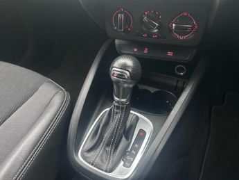 Audi A1 Sportback 1.4 Tfsi S Line Sportback 5dr Petrol S Tronic Euro 6 (s/s) (nav)