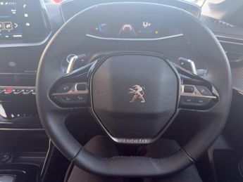 Peugeot 208 1.2 Puretech Allure Premium  Plus Hatchback 5dr Petrol Eat Euro 