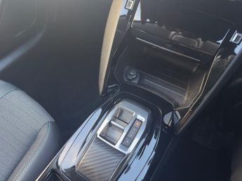 Peugeot 208 1.2 Puretech Allure Premium  Plus Hatchback 5dr Petrol Eat Euro 