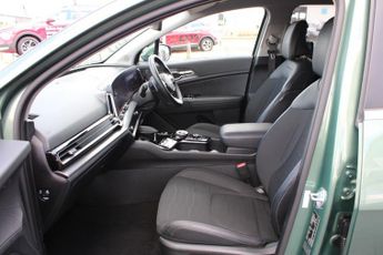 Kia Sportage 1.6 H T Gdi 3 Suv 5dr Petrol Hybrid Auto Euro 6 (s/s) (207 Bhp)