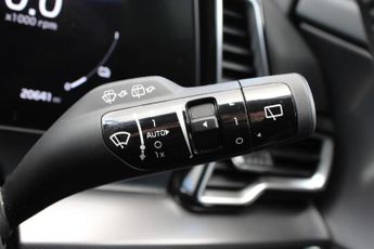 Kia Sportage 1.6 H T Gdi 3 Suv 5dr Petrol Hybrid Auto Euro 6 (s/s) (207 Bhp)