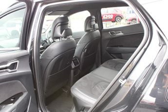 Kia Sportage 1.6 T Gdi Mhev Gt Line Suv 5dr Petrol Hybrid Dct Euro 6 (s/s) (1