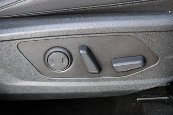 Kia Sportage 1.6 H T Gdi 3 Suv 5dr Petrol Hybrid Auto Euro 6 (s/s) (207 Bhp)