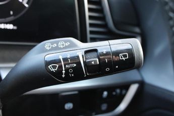 Kia Sportage 1.6 H T Gdi 3 Suv 5dr Petrol Hybrid Auto Euro 6 (s/s) (207 Bhp)