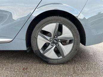 Hyundai Ioniq 1.6 H Gdi Premium Se Hatchback 5dr Petrol Hybrid Dct Euro 6 (s/s