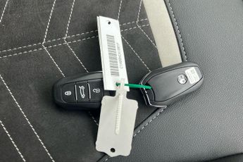 Vauxhall Corsa Electric 50kwh Ultimate Hatchback 5dr Electric Auto (136 Ps)