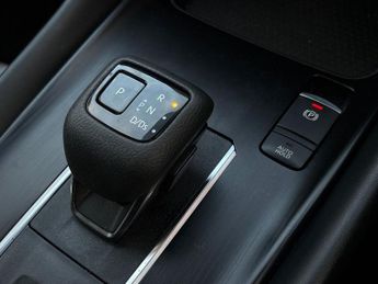 Nissan Qashqai 1.3 Dig T Mhev N Connecta Suv 5dr Petrol Hybrid Xtron Euro 6 (s/