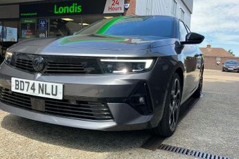 Vauxhall Astra 1.2 Turbo Ultimate Hatchback 5dr Petrol Auto Euro 6 (s/s) (130 P