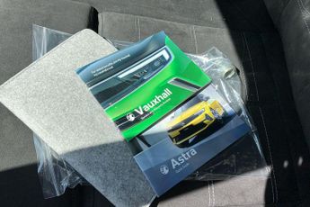 Vauxhall Astra 1.2 Turbo Ultimate Hatchback 5dr Petrol Auto Euro 6 (s/s) (130 P