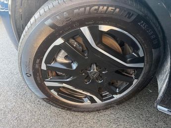 Peugeot E 3008 73kwh Gt Suv 5dr Electric Auto (210 Ps)