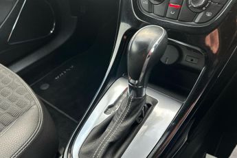 Vauxhall Astra Gtc 1.4i Turbo Sri Coupe 3dr Petrol Auto Euro 6 (140 Ps)