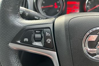 Vauxhall Astra Gtc 1.4i Turbo Sri Coupe 3dr Petrol Auto Euro 6 (140 Ps)