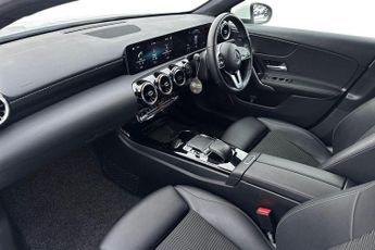 Mercedes Benz A Class 1.5 A180d Sport (executive) Hatchback 5dr Diesel 7g Dct Euro 6 (