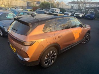 Vauxhall Grandland 1.2 Ultimate Suv 5dr Petrol Hybrid E Dct Euro 6 (s/s) (136 Ps)