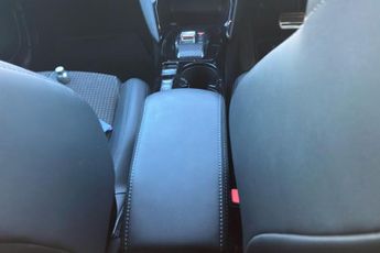 Peugeot E 208 50kwh Gt Hatchback 5dr Electric Auto (7kw Charger) (136 Ps)