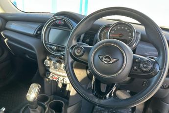 MINI 3 Door Hatch 1.5 Cooper Hatchback 3dr Petrol Steptronic Euro 6 (s/s) (136 Ps)