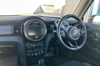 MINI 3 Door Hatch 1.5 Cooper Hatchback 3dr Petrol Steptronic Euro 6 (s/s) (136 Ps)