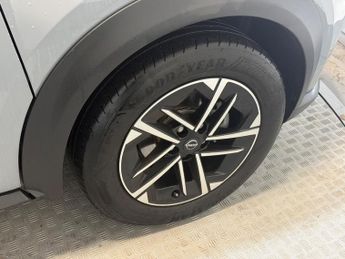 Nissan Juke 1.6 N Connecta Suv 5dr Petrol Hybrid Auto Euro 6 (143 Ps)