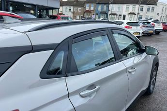 Hyundai Kona 1.6 H Gdi Se Connect Suv 5dr Petrol Hybrid Dct Euro 6 (s/s) (141