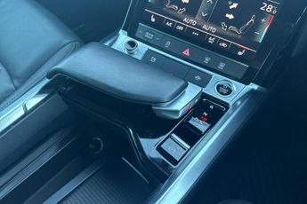 Audi E Tron 55 Technik Suv 5dr Electric Auto Quattro 95kwh (11kw Charger) (4
