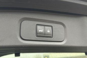 Nissan Qashqai 1.3 Dig T Mhev Tekna Plus Suv 5dr Petrol Hybrid Xtron 4wd Euro 6