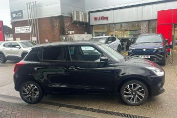 Suzuki Swift 1.2 Dualjet Mhev Sz5 Hatchback 5dr Petrol Hybrid CVT Euro 6 (s/s