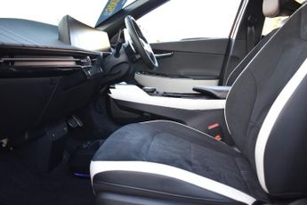 Kia Ev6 77.4kwh Gt Line S Hatchback 5dr Electric Auto AWD (320 Bhp)