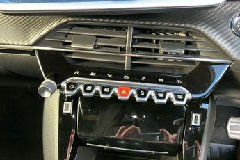Peugeot E 208 50kwh Gt Hatchback 5dr Electric Auto (136 Ps)