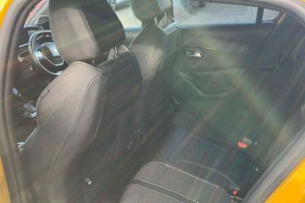 Peugeot E 208 50kwh Gt Hatchback 5dr Electric Auto (136 Ps)