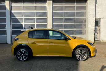 Peugeot E 208 50kwh Gt Hatchback 5dr Electric Auto (136 Ps)