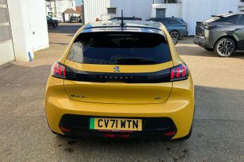 Peugeot E 208 50kwh Gt Hatchback 5dr Electric Auto (136 Ps)