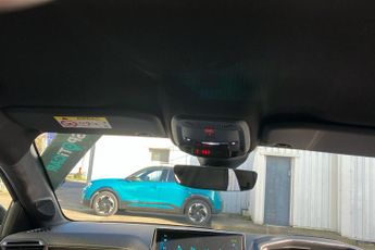 Peugeot E 208 50kwh Gt Hatchback 5dr Electric Auto (7kw Charger) (136 Ps)