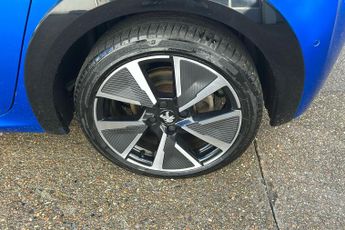 Peugeot E 208 50kwh Gt Hatchback 5dr Electric Auto (7kw Charger) (136 Ps)